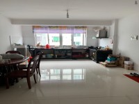  宫后陈小区4楼