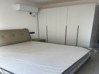 自有住房新装修，全新家具家电，拎包入住。 安澜苑